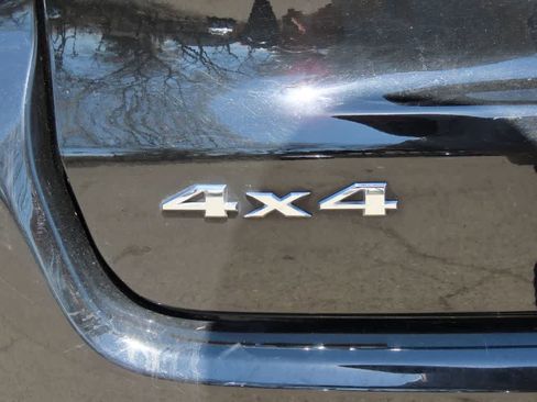 Used 2022 Jeep Compass Latitude image 9