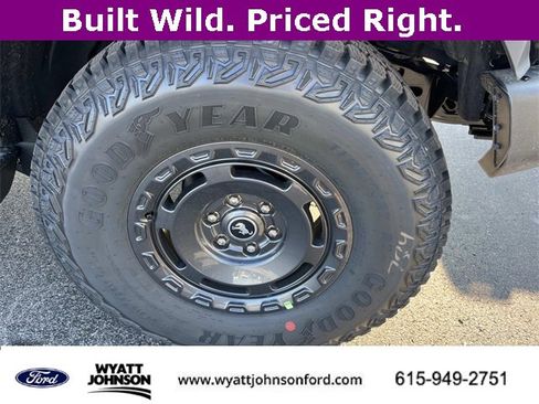 New 2025 Ford Bronco Outer Banks w/ Sasquatch Package image 11