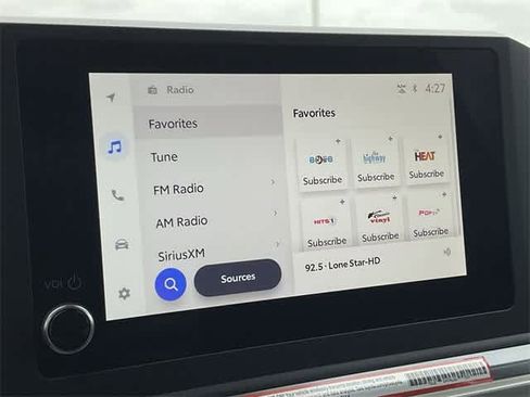 Certified 2025 Toyota Tacoma SR5 image 20