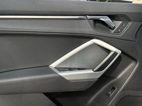 Used 2021 Audi Q3 2.0T Premium w/ Convenience Package AWD/4WD image 25