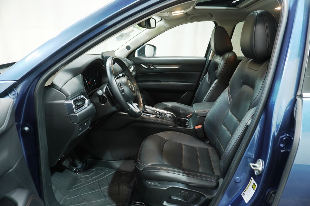 Used 2023 MAZDA CX-5 AWD 2.5 S w/ Premium Package image 11