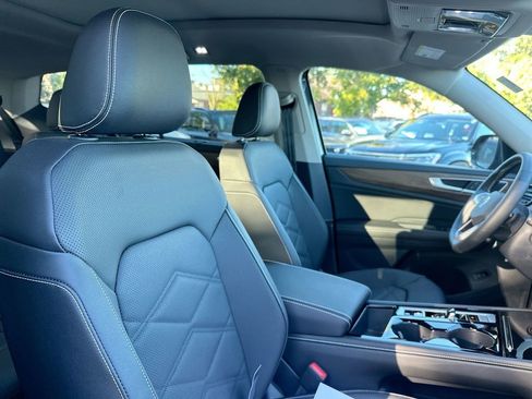 New 2026 Volkswagen Atlas SE image 50