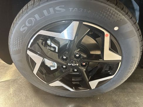 Certified 2026 Kia Seltos S image 10