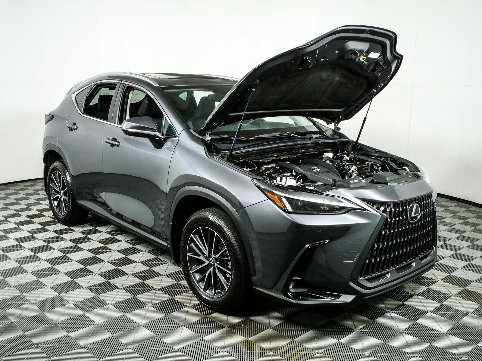 Used 2023 Lexus NX 350 AWD image 35