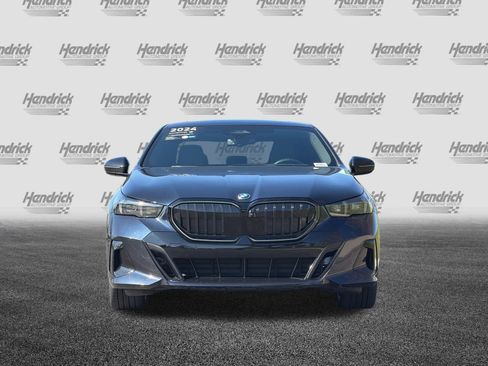 Used 2024 BMW i5 eDrive40i w/ M Sport Package image 10