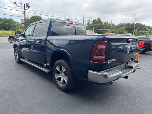Used 2019 RAM 1500 Laramie AWD/4WD image 7