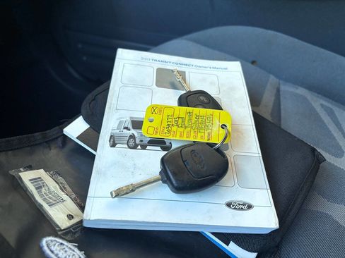 Used 2013 Ford Transit Connect XLT FWD image 32