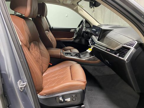 Certified 2026 BMW X7 xDrive40i image 23