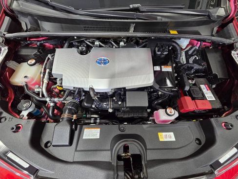 Used 2017 Toyota Prius Three FWD image 33