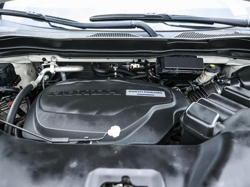 Used 2016 Honda Pilot Elite image 36