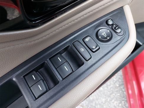 Used 2023 Honda Odyssey Elite image 31