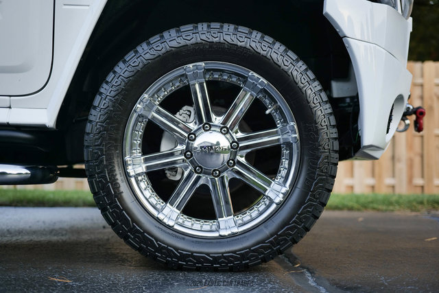 Used 2005 HUMMER H2 w/ Preferred Equipment Group AWD/4WD image 10