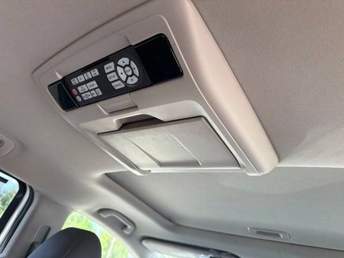Used 2016 Honda Odyssey EX-L image 8