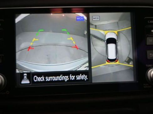 Used 2023 Nissan Kicks SR w/ Exterior Package image 3