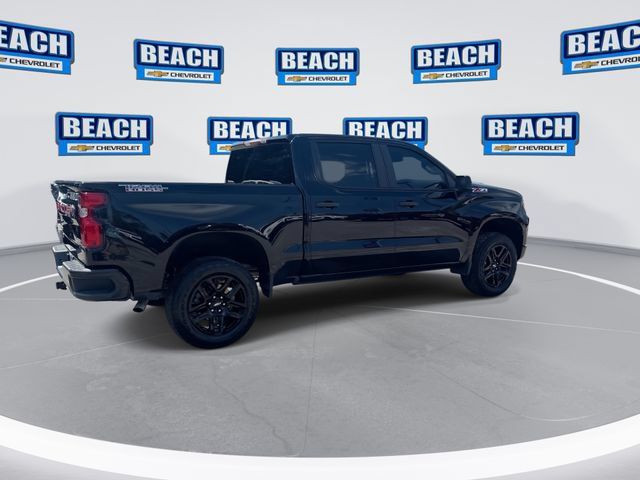Used 2025 Chevrolet Silverado 1500 Custom Trail Boss AWD/4WD image 8