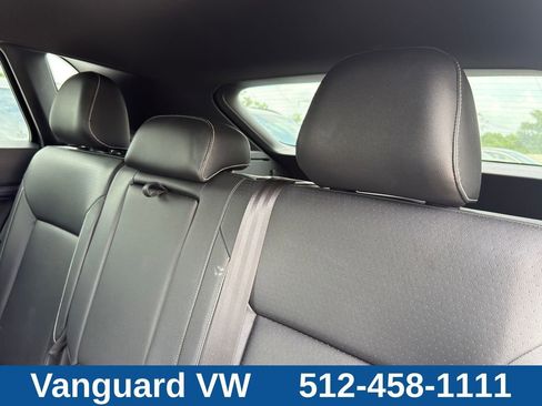 Used 2020 Volkswagen Atlas Cross Sport SE FWD image 26