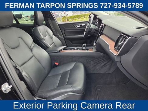 Certified 2022 Volvo S60 B5 Momentum image 21
