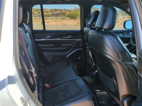 Used 2023 Jeep Grand Cherokee Trailhawk w/ Advanced Protech Group II image 31