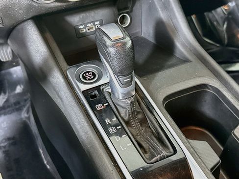 Used 2020 Nissan Sentra SV FWD image 20