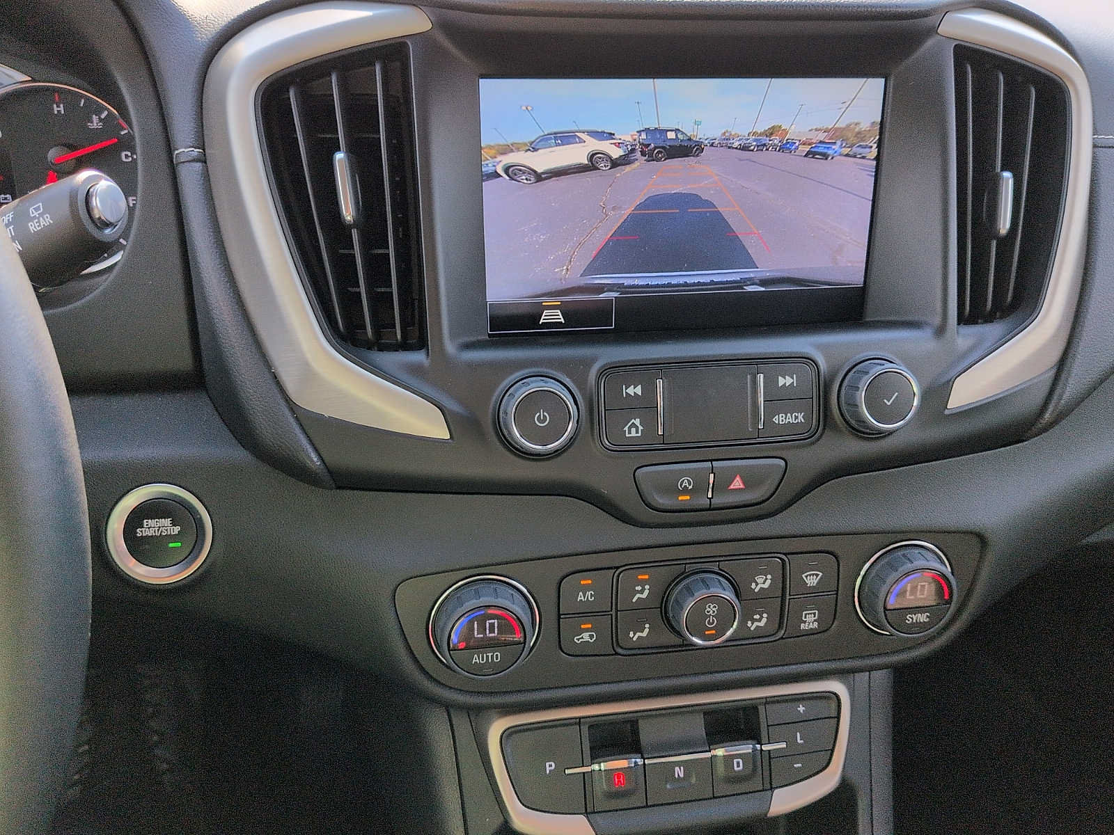 Used 2024 GMC Terrain Denali AWD/4WD image 20