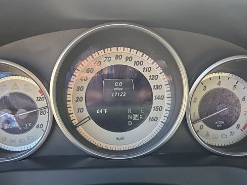 Used 2016 Mercedes-Benz E 400 Coupe image 12