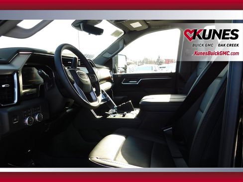 New 2026 GMC Sierra 2500 Denali w/ Denali Reserve Package image 13