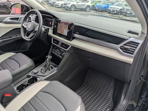 New 2025 Volkswagen Taos SEL image 35