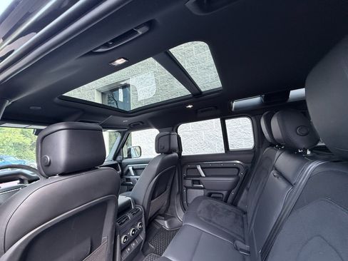 Used 2023 Land Rover Defender 110 AWD/4WD image 24