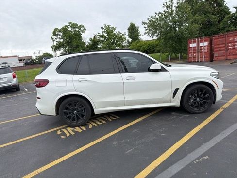 Used 2020 BMW X5 xDrive40i w/ M Sport Package AWD/4WD image 3