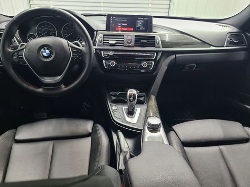 Used 2018 BMW 330i xDrive Sedan w/ Convenience Package image 2