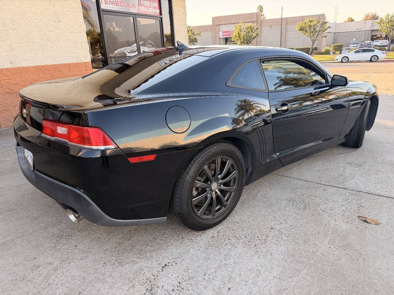 Used 2015 Chevrolet Camaro LS RWD image 8