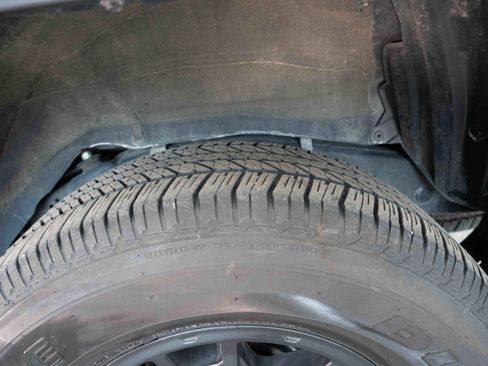 Used 2024 Toyota 4Runner TRD Off-Road Premium w/ TRD Black Wheel Package (TMS) image 30