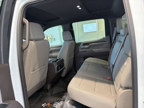 New 2026 GMC Sierra 1500 SLT w/ SLT Premium Package AWD/4WD image 19