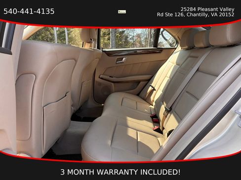 Used 2010 Mercedes-Benz E 350 4MATIC Sedan image 39