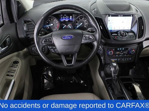 Used 2019 Ford Escape Titanium image 4