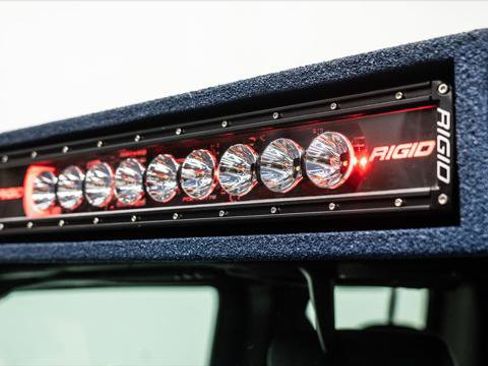 Used 2025 Jeep Gladiator Sport image 27