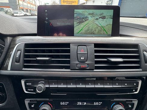 Used 2018 BMW 330i xDrive Sedan image 12