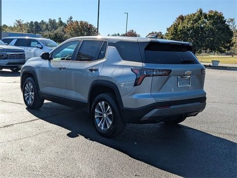 New 2026 Chevrolet Equinox LT w/ Convenience Package II image 5