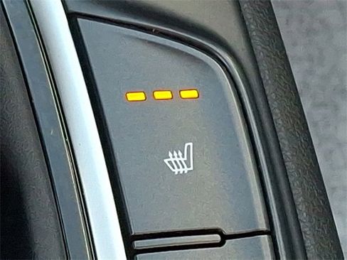 Used 2019 Hyundai Kona SEL image 23