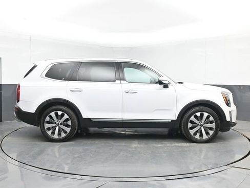 Used 2022 Kia Telluride S AWD/4WD image 11
