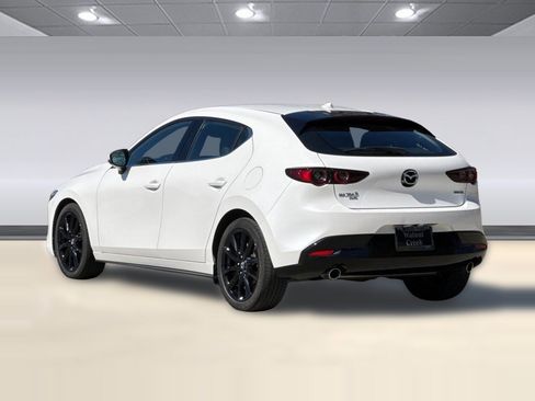 Used 2019 MAZDA MAZDA3 AWD Hatchback w/ Premium Pkg image 3