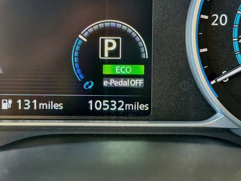 Used 2024 Nissan Leaf SV Plus FWD image 19