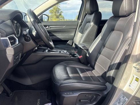 Used 2025 MAZDA CX-5 AWD 2.5 S w/ Preferred Package image 10