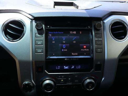 Used 2018 Toyota Tundra Limited w/ Limited Premium Package AWD/4WD image 46