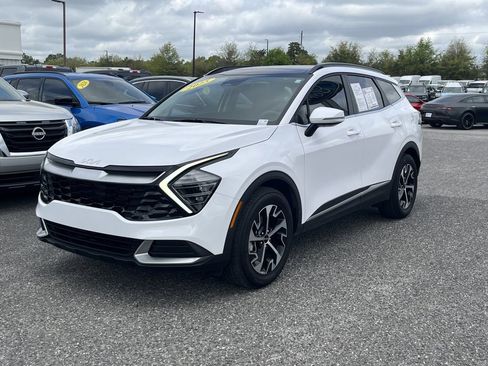 Used 2025 Kia Sportage EX w/ Premium Package image 10