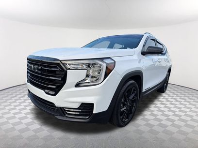 Used 2023 GMC Terrain SLE w/ Driver Convenience Package