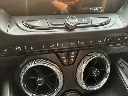 Used 2016 Chevrolet Camaro SS RWD image 25