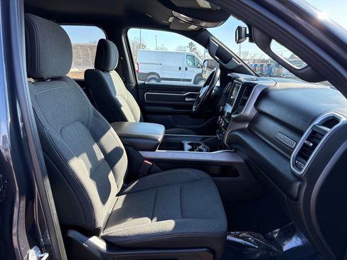 Used 2019 RAM 1500 Big Horn AWD/4WD image 14