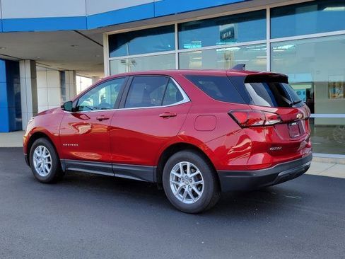 Used 2023 Chevrolet Equinox LT AWD/4WD image 4