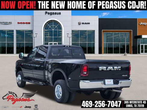 New 2026 RAM 3500 Tradesman AWD/4WD image 5